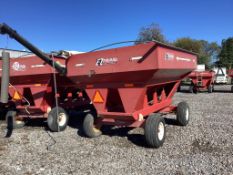 E-Z Trail 3400 Gravity Wagon with Honda EX27 9HP Gas Engine