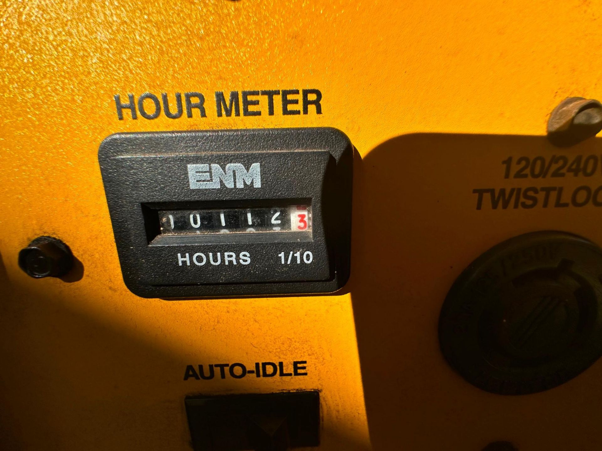 Master MGH8500IE 8,500-Watt Generator Electric Start, 18HP Honda Engine - Image 15 of 16