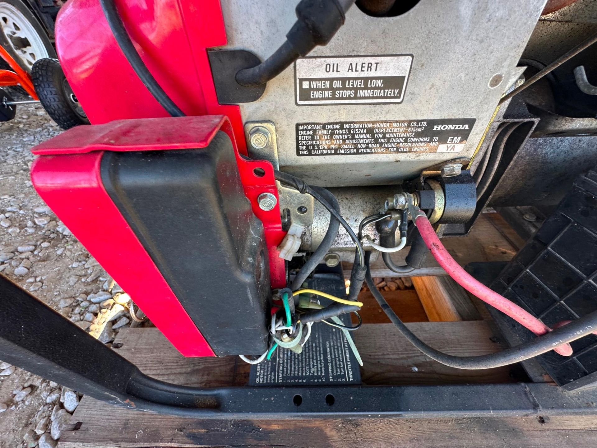 Master MGH8500IE 8,500-Watt Generator Electric Start, 18HP Honda Engine - Image 5 of 16