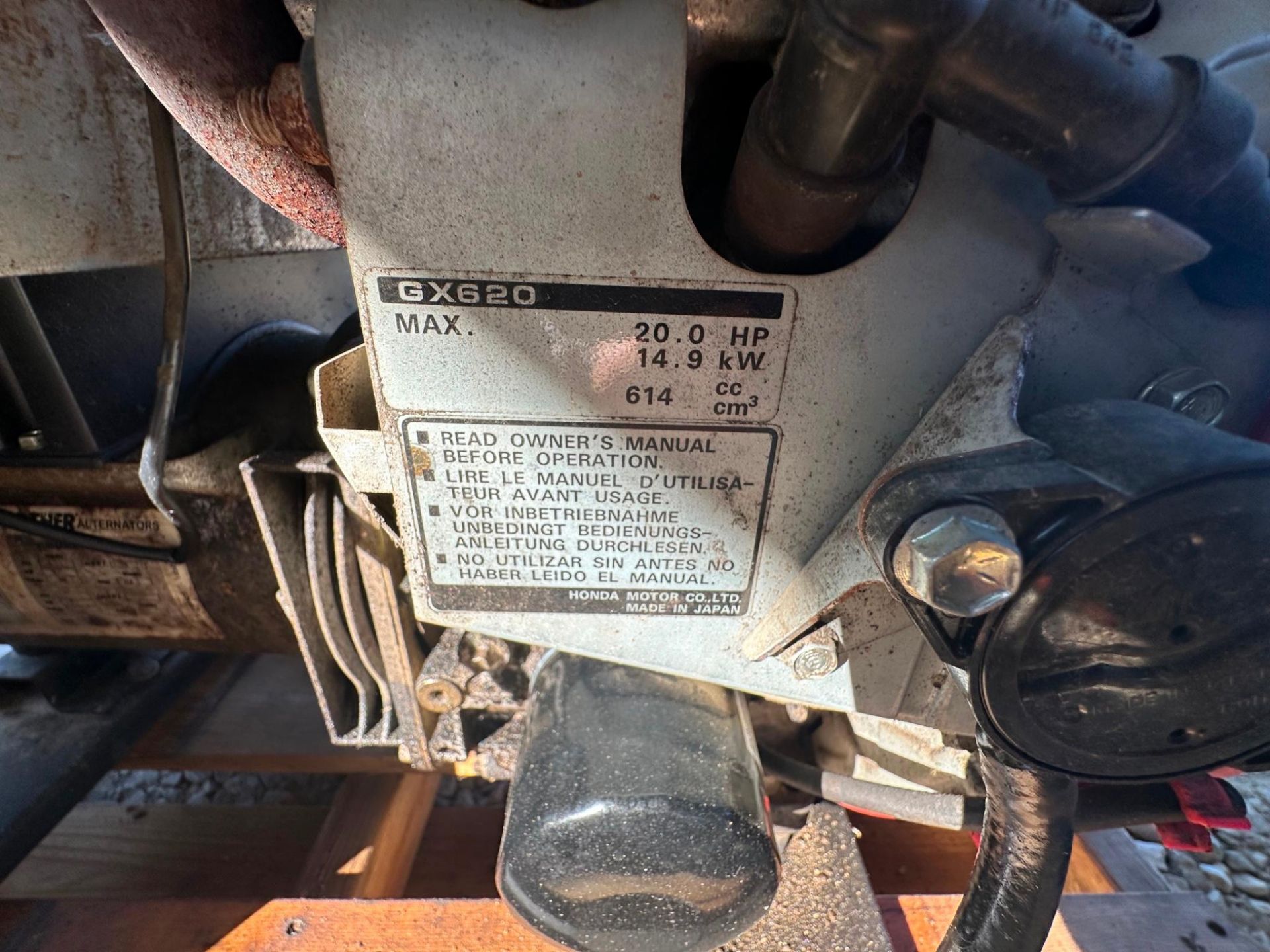 Master MGH8500IE 8,500-Watt Generator Electric Start, 18HP Honda Engine - Image 9 of 16