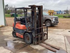 Toyota 42-6FG25 5,000 lbs Warehouse Forklift with 3-Stage Mast & Side Shifter
