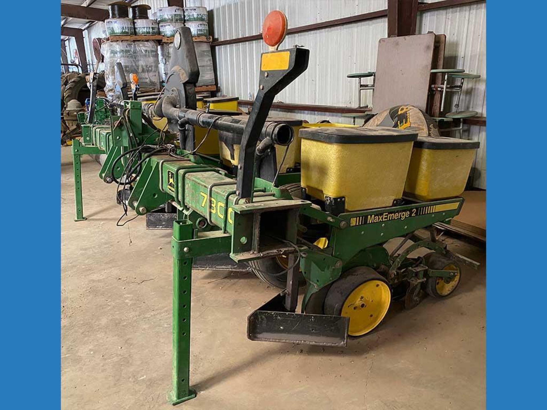 John Deere 7300 MaxEmerge 2 4-Row Planter Adjustable Row Spacing - Image 2 of 17