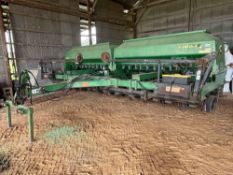 John Deere 1590 Drill