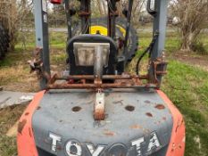 Toyota 6FGU25 Forklift 5,000 lb Capacity