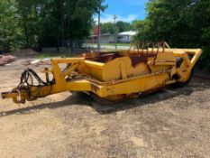 REYNOLDS 100 - 8 YARD PULL TYPE SCRAPER PAN WITH DRAWBAR