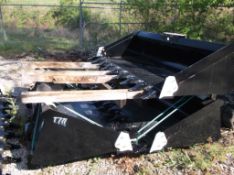 80in HD Tooth Bucket with Side Cutters ONE PER LOT