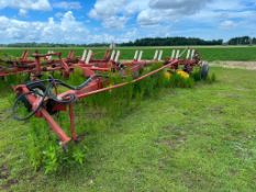 International 720 6-Bottom Plow