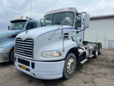 2011 Mack CXU613 Truck