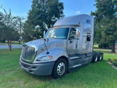 2017 International Prostar Sleeper Truck Tractor - Cummins ISX 15 Engine - 10 Speed Eaton Fuller