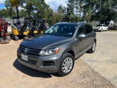 2014 Volkswagen Touareg - Turbo Diesel - AWD - 189,609 miles