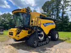 2023 New Holland CR10.90 Combine - 332 Engine Hours - 244 Separator Hours