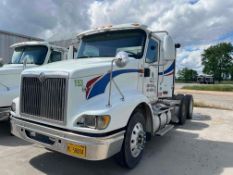 2002 International 9200i Truck
