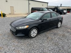 2014 Ford Fusion Passenger Car, 2.5L Engine - Only 90,875 Miles
