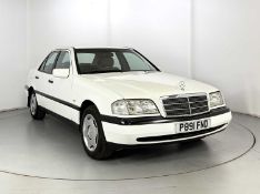 1996 Mercedes-Benz C200