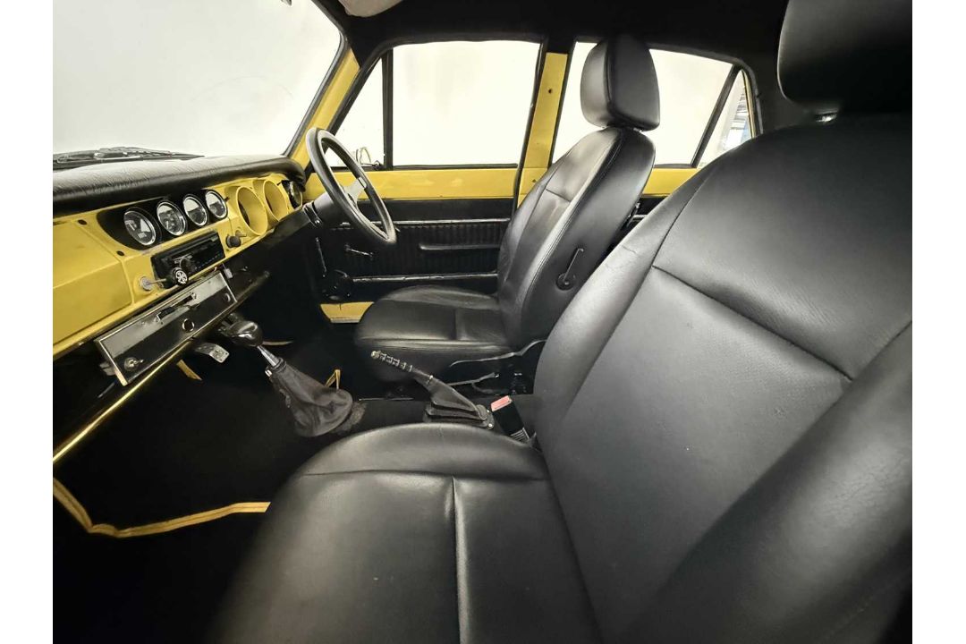 1966 Ford Cortina - NO RESERVE 3 Litre V6 Engine  - Image 24 of 32