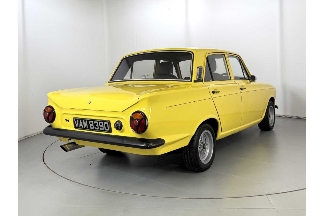 1966 Ford Cortina - NO RESERVE 3 Litre V6 Engine  - Image 9 of 32