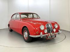 1968 Jaguar MK2 2.4