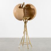 Vidal Grau (XX) 'Globe' Bar Cabinet, Resin and Gilded Brass. Spain, circa 1970-1980.