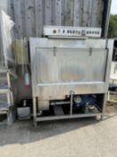 OLIVER DOUGLAS CABINET WASHER.