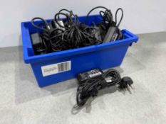 13no. HP 65W Laptop Chargers 100-240v