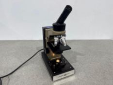 Vickers M10A Microscope 230V