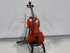 Gear 4 Music Student Plus 1/2 Violin With Travel Case
