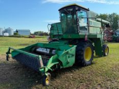 1983 John Deere Turbo 7720 Combine VIN: H07720X557574