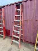 Sturdy 8’ Fiberglass Step Ladder