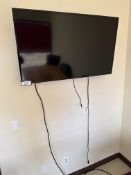 Insignia TV w/ Wall Mount