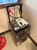 Motomaster Eliminator Workshop Series 011-1981-2 Battery Charger