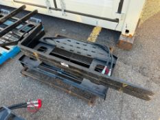 2025 CAPTOK Side-Shift Forks Skid Steer Attachment