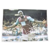 Signed Carlton Cole A4 colour photograph, West Ham United