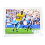 Signed Yannick Bolasie 5x7 colour photograph, Crystal Palace