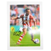 Signed Peter Odemwingie 5x7 colour photograph, Stoke City
