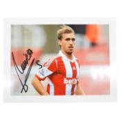 Signed Marc Muniesa 5x7 colour photograph, Stoke City