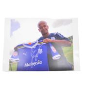 Signed Robert Earnshaw A4 colour photograph, Cardiff City