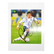 Signed Owen Hargreaves 5x5 colour photograph, whilst playing for England
