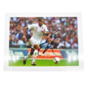 Signed Glen Johnson 5x7 colour photograph, whilst playing for England