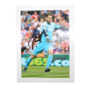 Signed Asmir Begovic 5x7 colour photograph, Stoke City