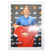 Signed Zlatan Ibrahimovic 5x7 colour photograph, Manchester United