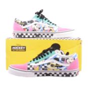 Vans Disney Old Skool 80s Mickey/True, UK10.5,