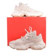 Hugo Boss Atomic_Runn_fs, medium beige, UK10,