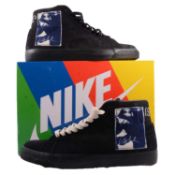 Nike SB Zoom Blazer Mid, Black/Black-sail/Blue-void, UK 9.5