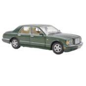 Thirteen Franklin Mint 1:24 scale model cars and vehicles