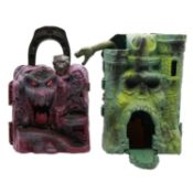 Collection of Mattel Masters of the Universe /He-Man loose action figures and playsets