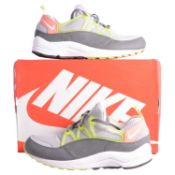 Nike Air Huarache Light FB
