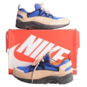 Nike Air Huarache Light PRM