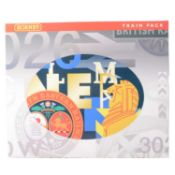 Hornby (China), OO gauge train pack, R2445 