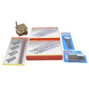 Large mixed quantity of OO gauge model railway,