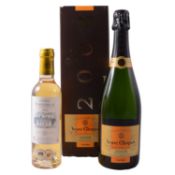 Veuve Clicquot 2008 vintage champagne; and a box set of Sipsmith sloe gin miniatures